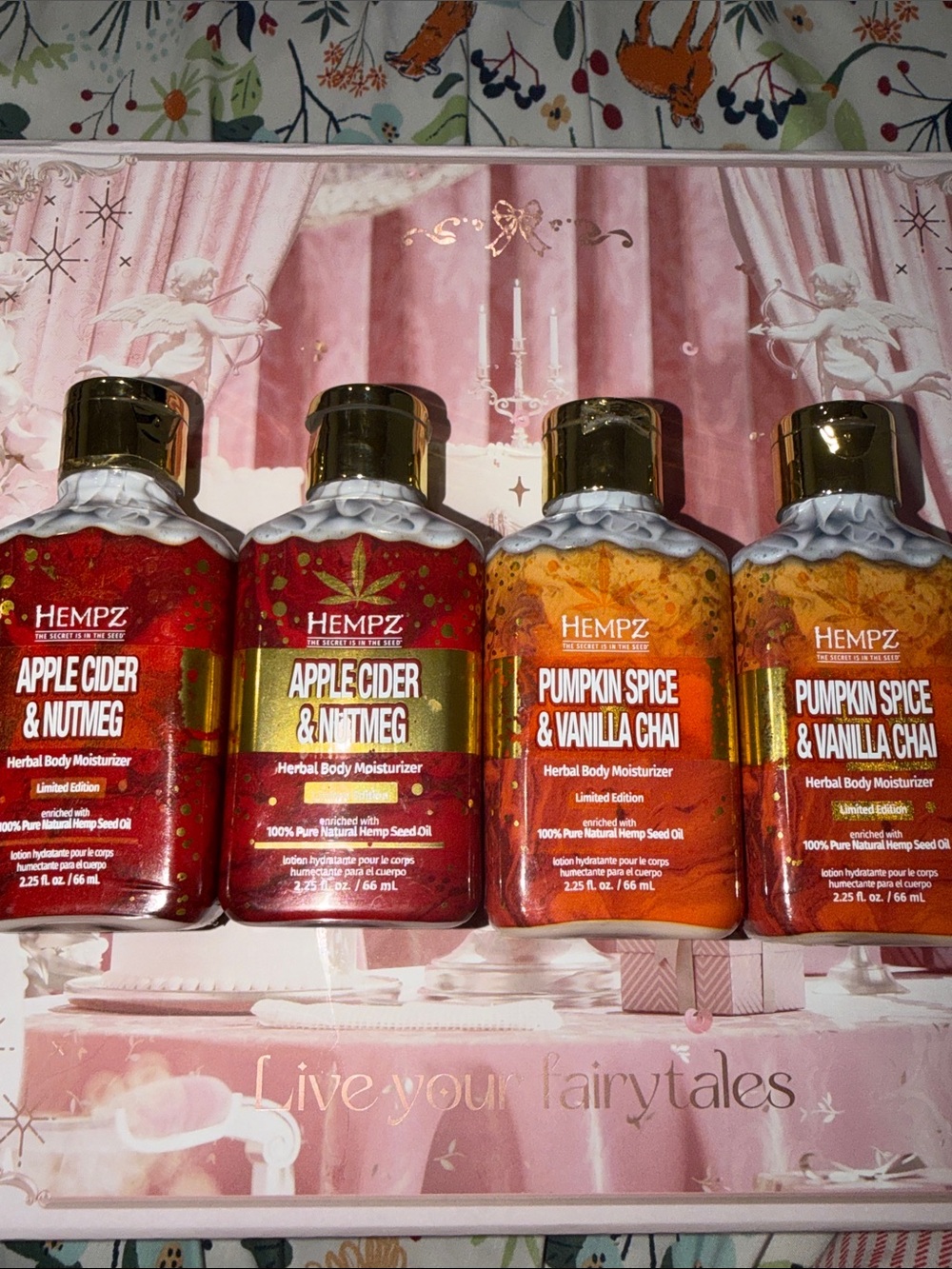 Hempz Pumpkin Spice & Vanilla Chai - Apple Cider & Nutmeg Body Moisturizer